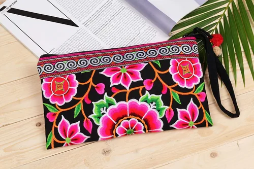 Vista 2 de changnoi Bolsa de mano hecha a mano bolsa de cosméticos bordada Hmong Tribes