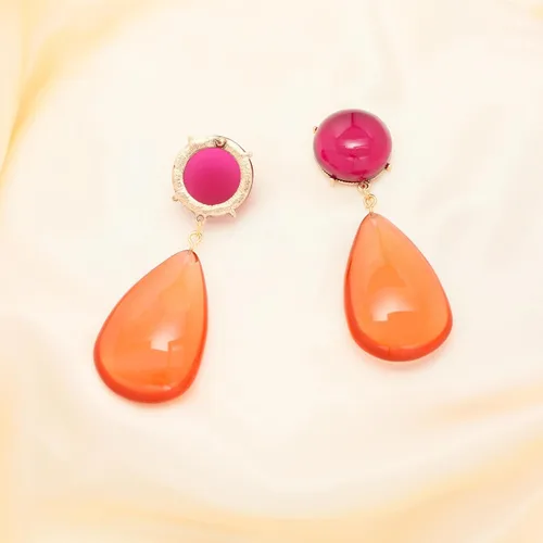 Vista 3 de Vancy Utopia Aretes colgantes de resina bohemios grandes para mujer, diseño de lágrima bohemia, elegantes, únicos, para graduación, regalo