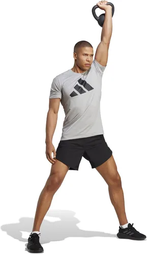 Vista 4 de adidas Camiseta con logotipo de Training Essentials Feel Ready para hombre