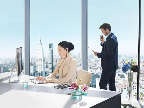 Vista 7 de Philips Memo digital profesional de bolsillo DPM-8000 con software Cradle y Speechexec Pro
