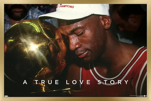 Vista 30 de Michael Jordan - Póster de pared A True Love Story, 22.4 pulgadas de largo x 14.7 pulgadas de ancho, versión enmarcada de madera de granero