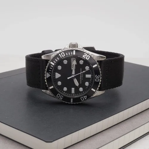 Vista 3 de Benchmark Basics Correa de reloj de liberación rápida, correa de nailon impermeable de alta calidad para hombres y mujeres, compatible con relojes