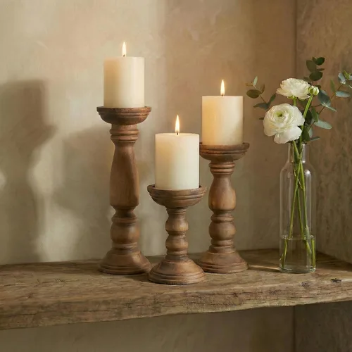 Vista 5 de Portavelas de Madera Estilo Granja para Velas de Pilar Juego de 3, Portavelas de Madera Rústica Decoración de Centro de Mesa, 12'' 9'' 6'' Soporte