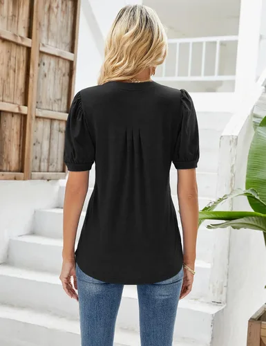Vista 4 de Micoson Camisetas plisadas de manga corta con cuello en V para mujer, blusa casual de verano