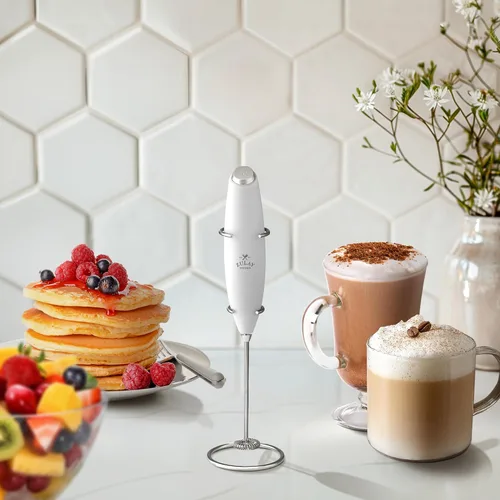 Vista 351 de Zulay Milk Boss Espumador de leche potente manual, hace espuma para latte, batidor para mezclar bebidas, café, miniespumador para capuchino, frappé