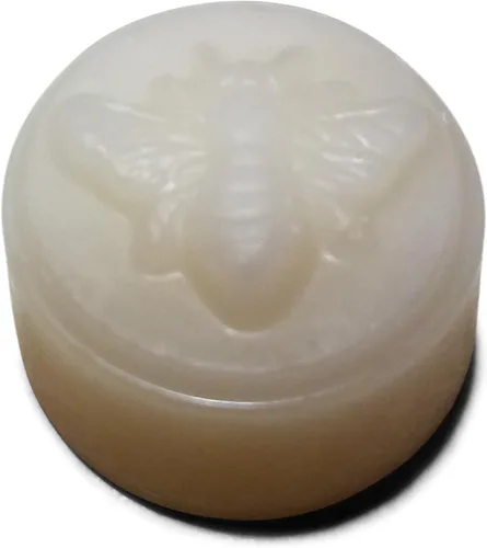 Vista 2 de Cera de abeja perfumada de vainilla, vertida a mano por Hubbardston Candle Company (6)