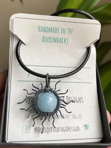 Vista 2 de Aquamarine Full Sun Wire Pendant- Black NiobiumSilverSteelCopperBronze14K Gold, or 14K Rose Gold- Pendant or Bracelet Charm - Blue Gemstone Jewelry