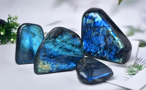 Vista 7 de Roca de Labradorita Pequeña Lámina de Labradorita Azul Pulida Piedra de Cristal de Sanación en Bloque para Meditación Regalo Decoración del Hogar