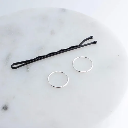 Vista 23 de Juego de 2 pares de anillos de nariz para cartílago pequeños para mujer, tragus, tabique, hélix, múltiples piercings finos