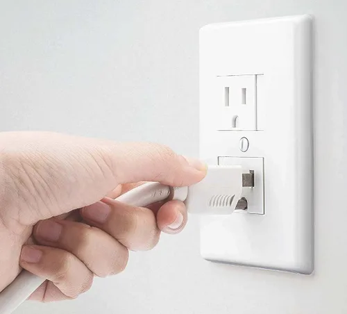 Vista 5 de Safety Innovations Cubiertas de enchufe de cierre automático a prueba de bebés – (solo para salidas de tornillo central), una alternativa a