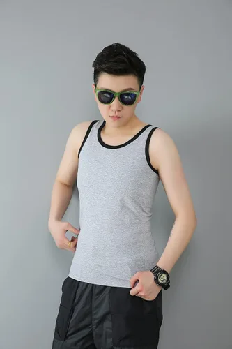 Vista 4 de Carpeta de pecho de algodón fuerte Elatic Band Tank Top Shapewear para tomboy trans lesbianas