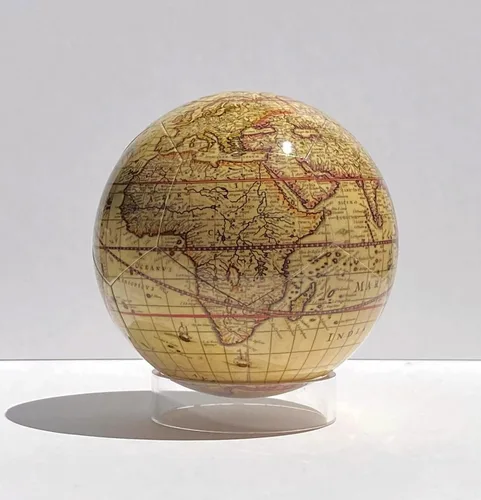 Vista 2 de Antique Earth - Globo magnético Snapspheres - 4