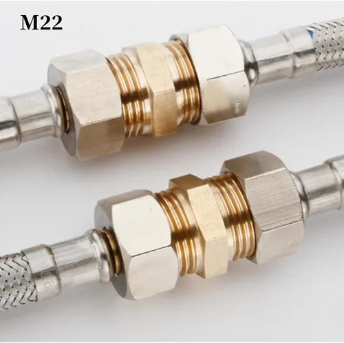 Vista 3 de Conectores rápidos para lavadora a presión, M22 rosca macho métrica 0.551 in Acoplador de conector de manguera de latón