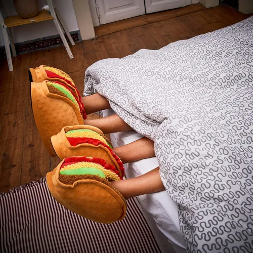 Vista 6 de Coddies Pantuflas de tacos Pantuflas divertidas unisex, novedosas y cómodas, regalo de broma hombres, mujeres y niños