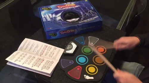 Vista 5 de MUKIKIM Rock And Roll It - CodeDrum. Juego de batería portátil enrollable para niños y adultos. Almohadilla electrónica de silicona arcoíris