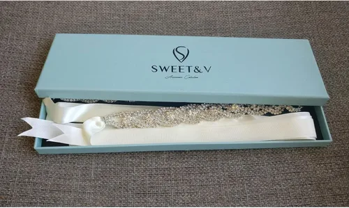 Vista 8 de SWEETV Rhinestone Bridal Belt Braid Crystal Wedding Dress Belt Sash Headband for Bride Bridesmaid