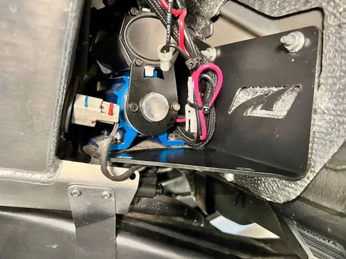 Vista 4 de Motobilt ARB Air Locker Compresor Mount para JL/JLU/JT