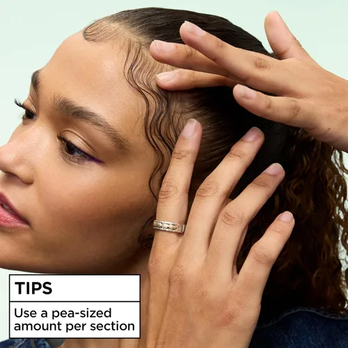 Vista 6 de Garnier Fructis Curl Control Scrunching Gel para el cabello, Curl Jelly para cabello rizado, ondulado y rizado con control de encrespamiento
