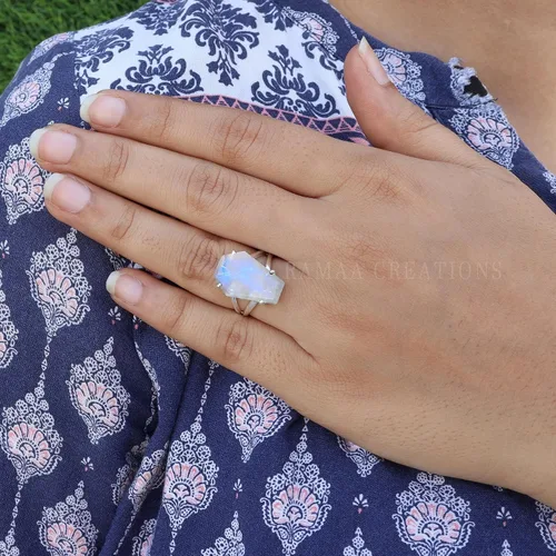Vista 5 de Moonstone Coffin Silver Ring Natural Moonstone Sterling Silver 925 Handmade Coffin Ring Handmade Jewelry