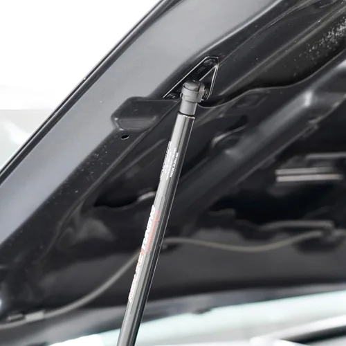 Vista 6 de Redline Tuning 21-27015-02 sistema de cofre de elevación rápida para Toyota Tacoma - Con revestimiento negro y revestimiento antipolvo negro Hood