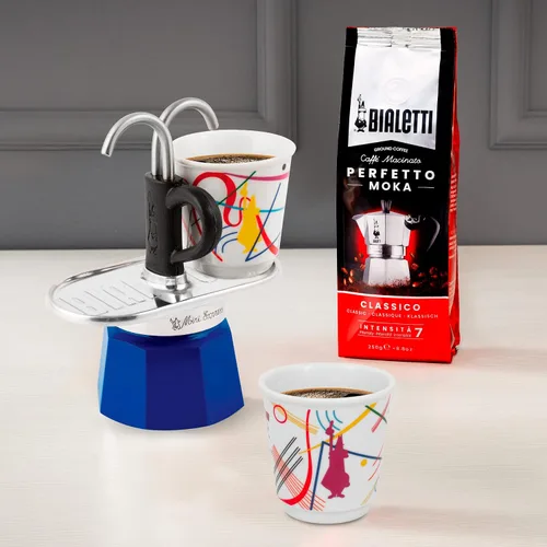 Vista 2 de Bialetti - Mini Express Kandinsky: El juego Moka incluye cafetera 2 tazas (2.8 Oz) + 2 vasos de chupito, azul claro, aluminio