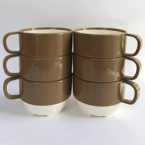 Vista 4 de Sicaluya Tazas de café de plástico apilables de 11 onzas con asa (paquete de 6), taza de fiesta ligera para niños y adultos y ancianos, aptas