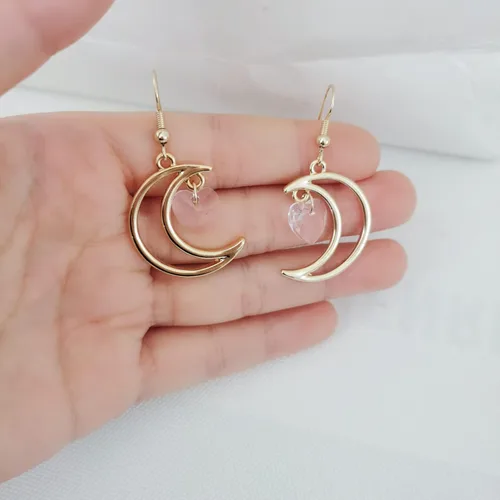 Vista 2 de Juego de collar de pendientes chapados en oro de 14 quilates con forma de corazón de media luna irlandesa, 3 tonos