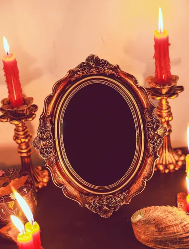 Vista 8 de Espejo rascador negro – Herramientas de brujería Kit de altar suministros para adivinación – Espejo cuadrado decorativo, marco dorado oscuro, 7.1