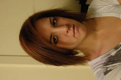 Vista 5 de JKS® Touch Up Spray VIOLET, spray temporal para el color del cabello. Color de cabello sin compromiso