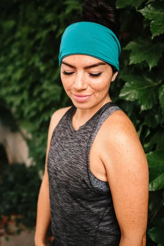 Vista 161 de Maven Thread 4" Wide Workout Headbands for Women – Non-Slip Sweatbands for Gym, Running & Yoga