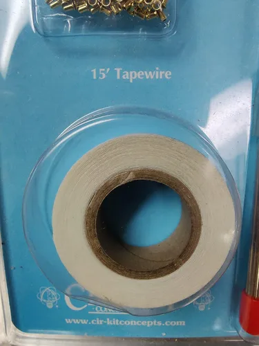Vista 4 de Kit de cableado de arranque en miniatura para casa de muñecas