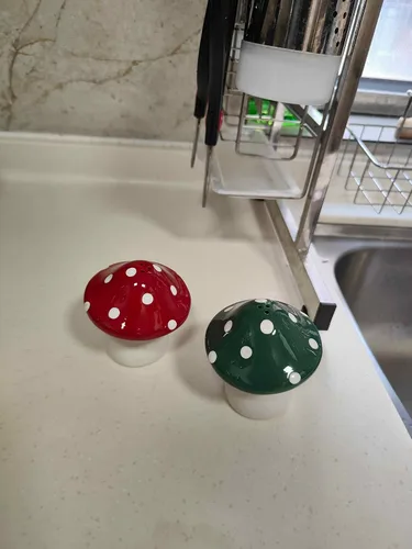 Vista 4 de Ritadeshop Juego de 2 saleros y pimenteros de cerámica Gracioso