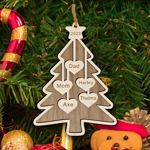 Vista 20 de Adorno de Navidad familiar personalizado 2023, adornos de madera para árbol de Navidad con cuerda pequeña, de 1 a 10 nombres personalizados