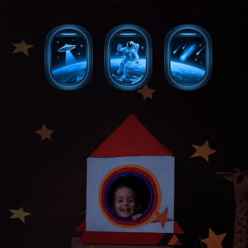 Vista 2 de Calcomanías de pared 3D que brillan en la oscuridad con temática espacial, juego de 3 calcomanías para ventana con temática de galaxia