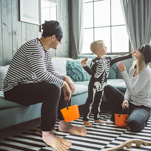 Vista 7 de Pantuflas divertidas de Halloween para pies descalzos, fundas realistas para zapatos de pies grandes, accesorios de disfraces divertidos