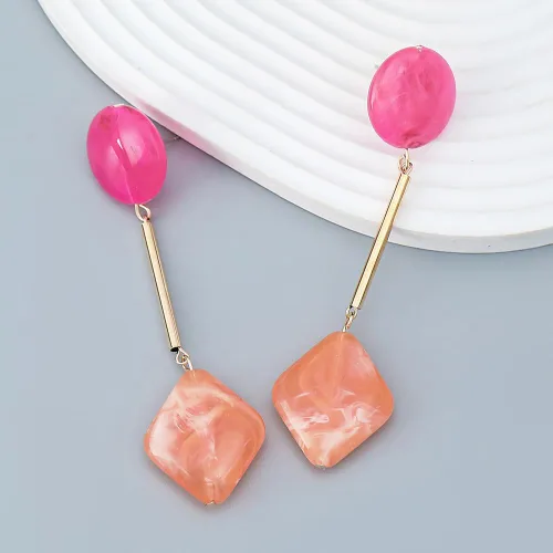 Vista 5 de Aretes geométricos acrílicos redondos cuadrados de resina, aretes ligeros de gota de acetato de resina, aretes de aro colgantes de borla larga
