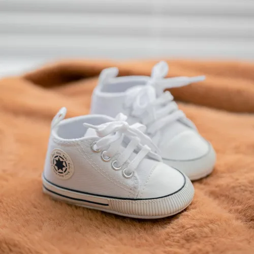 Vista 4 de KIDSUN - Zapatos deportivos unisex de caña alta para bebés mezclilla de lona suela antideslizante suaves para los primeros pasos