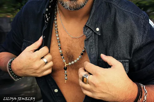 Vista 2 de Liliya Jewelry Collar de obsidiana de copo de nieve para hombre, piedra preciosa natural Y Lariat, amuleto de mano con protección de cristal