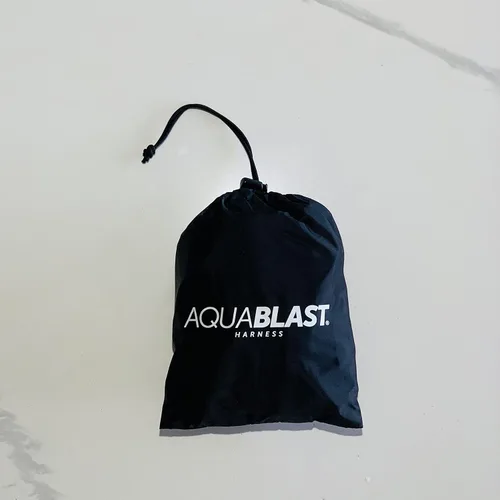 Vista 4 de AquaBLAST - Saco de boxeo portátil para piscinas y spas de natación Entrenamiento de cuerpo completo y de bajo impacto