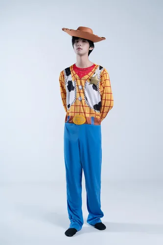 Vista 15 de Disguise Disfraz clásico de Disguise Disney Pixar Toy Story and Beyond Woody para hombre