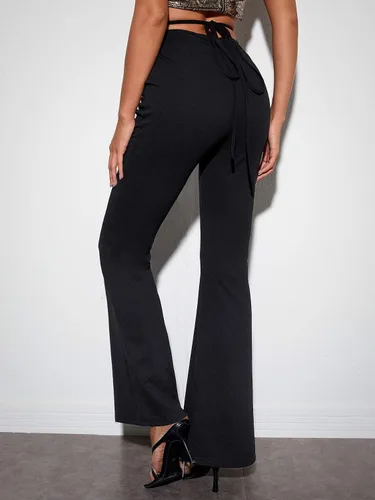 Vista 2 de Verdusa - Pantalones de noche para mujer con cintura media recortada, elásticos, cómodos, acampanados.