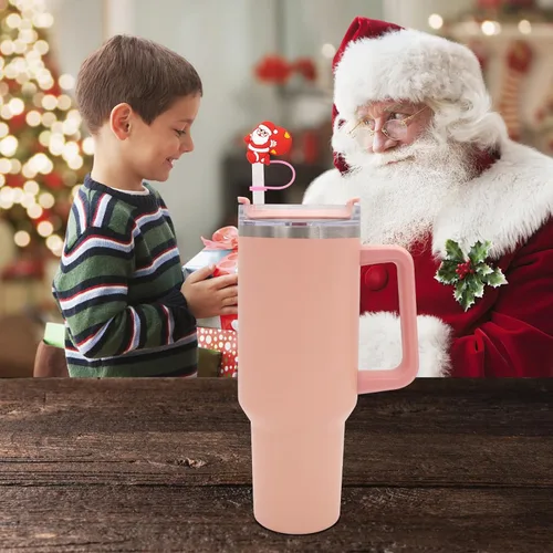 Vista 4 de Fundas de popote de silicona para vasos Stanley, accesorios de tapa lindos compatibles con vasos de 30 y 40 onzas (4 unidades de 0.394 in de Navidad)