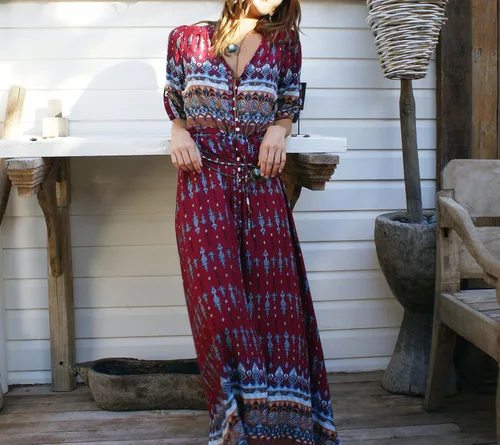 Vista 4 de R.Vivimos - Vestido bohemio a media pierna de verano para mujer con estampado floral, botones, tirantes delgados, cuello en V