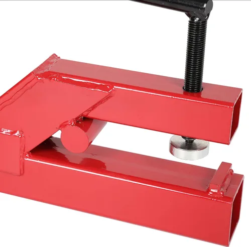 Vista 6 de Abrazadera en enganche de remolque Receptor de 2" Montaje en bola Bobcat Deere Tractor Cubo Rojo