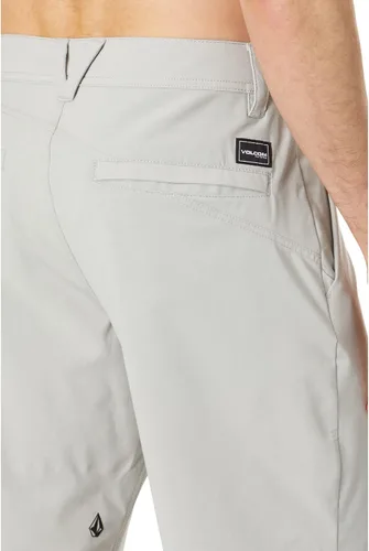 Vista 3 de Volcom Frickin Cross Shred Static Pantalones cortos híbridos de 20" Tower Grey 44, Torre Gris