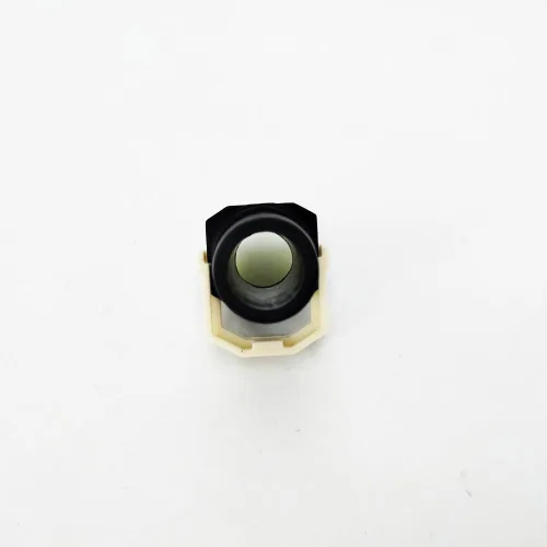 Vista 9 de Conector de manguera de agua del calentador de enfriamiento para Mazda 2 3 5 6 2004-2012 D651-61-240