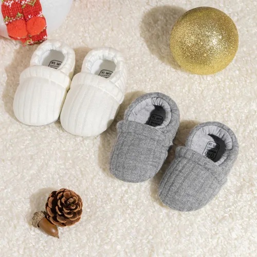 Vista 3 de Sawimlgy Pantuflas de dibujos animados para recién nacidos, para bebés, niños y niñas, suela antideslizante suave, suela antideslizante, zapatos
