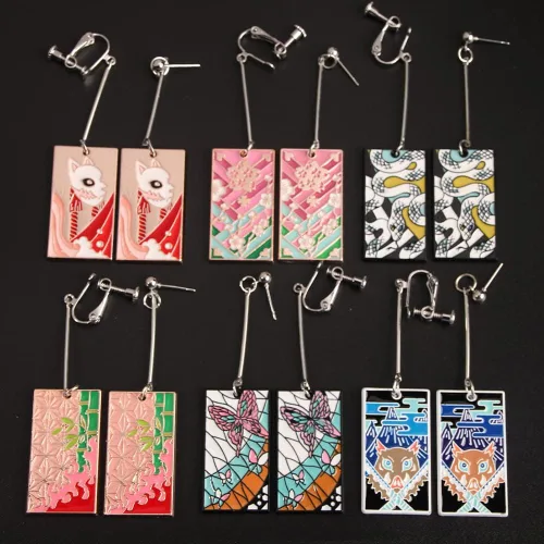 Vista 6 de Kimetsu no Yaiba Tanjiro - Aretes de anime Hanafuda - Regalos de cosplay para hombres, mujeres y niñas niños, Zinc, No es una piedra preciosa