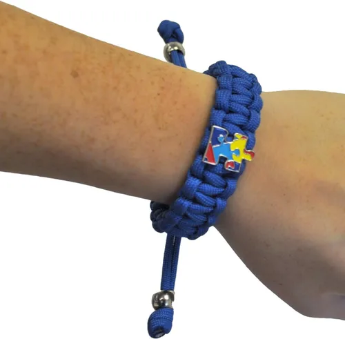 Vista 3 de Pulsera de supervivencia ajustable Paracord con dije de pieza de rompecabezas