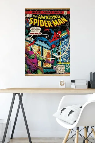 Vista 4 de Trends International Marvel Comics - Spider-Man - Portada #137 Póster de pared, 22.375" x 34", versión premium sin marco